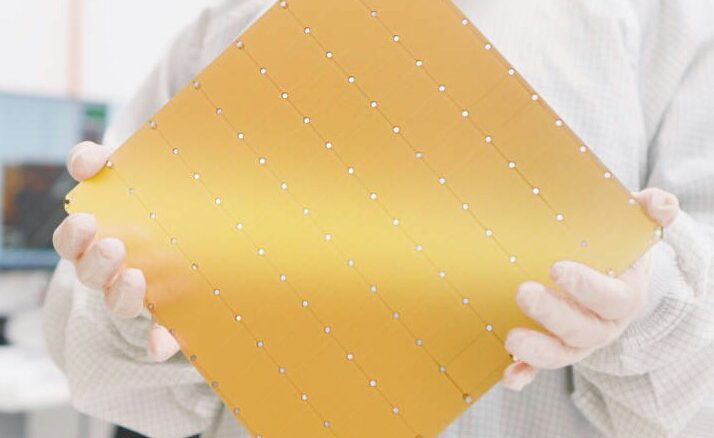 cerebras-wse-3-wafer-2